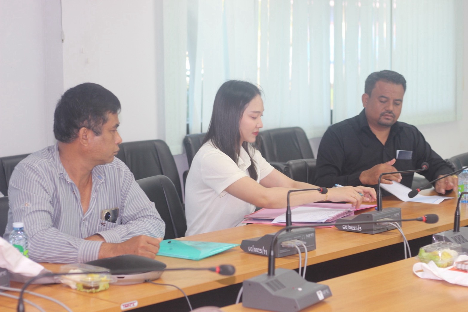 title - วันพฤหัสบดีที่ 18 ธันวาคม พ.ศ. 2568 สำนักงานการปฏิรูปที่ดินจังหวัดชุมพร (ส.ป.ก.ชุมพร) ดำเนินการจัดฝึกอบรมเกษตรกรโครงการพัฒนาผู้แทนเกษตรกรในเขตปฏิรูปที่ดิน ปีงบประมาณ พ.ศ. 2569 หลักสูตร การเพิ่มทักษะ และเพิ่มประสิทธิภาพการดำเนินงานอาสาสมัครปฏิรูปที่ดินเพื่อเกษตรกรรม (อสปก.) 